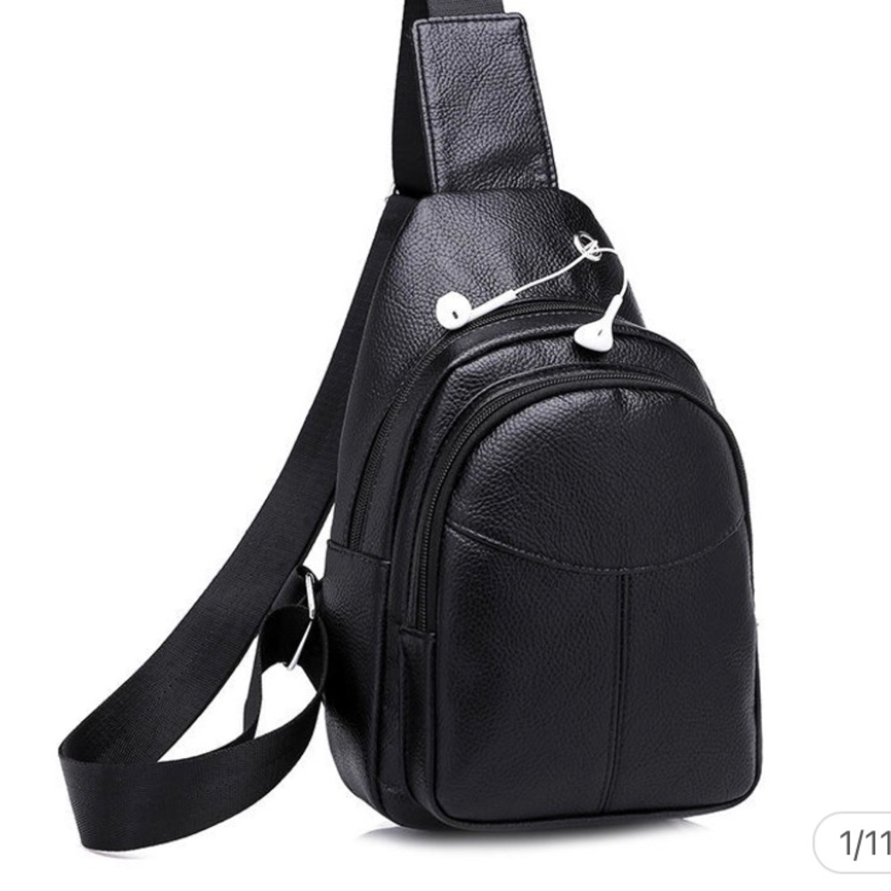 NWOT! Cross-body mini bag